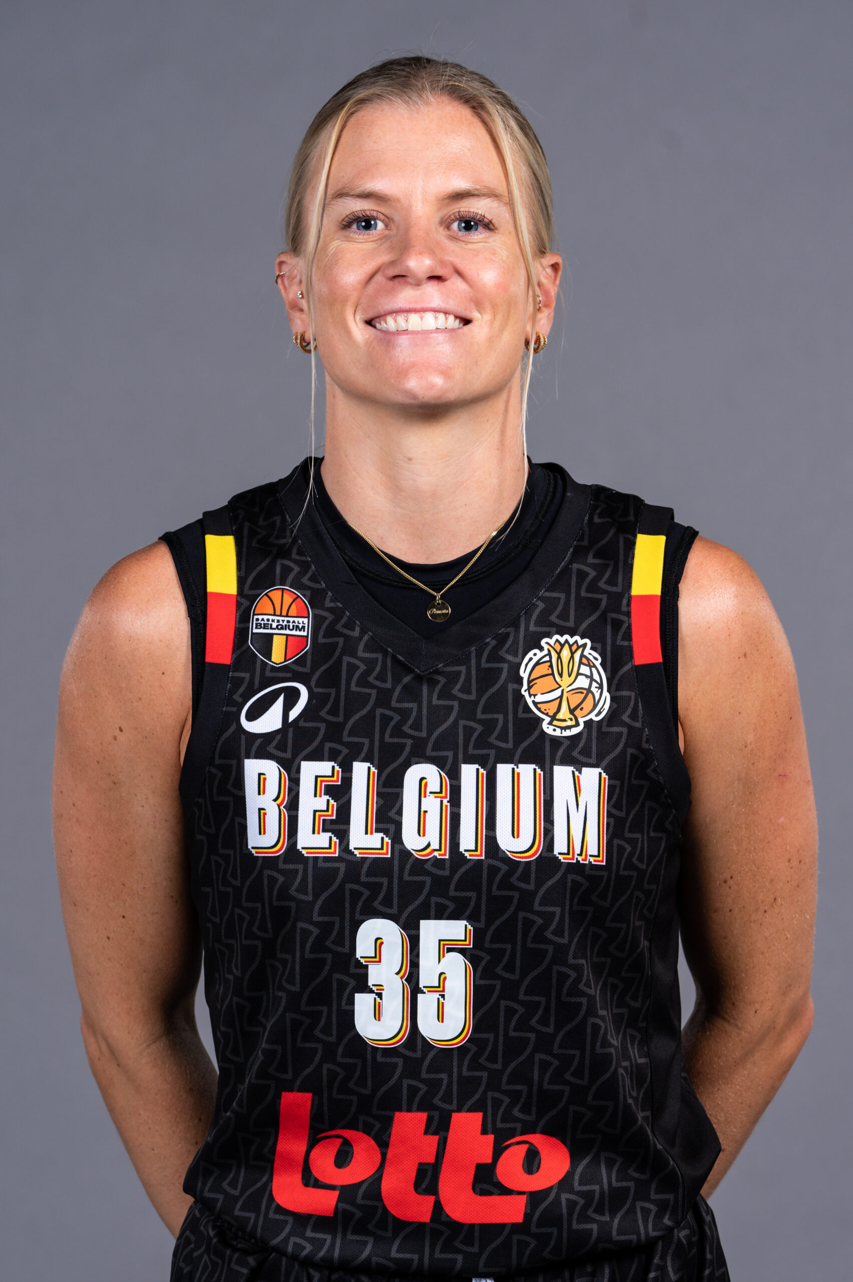 Julie Vanloo